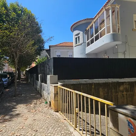 San Pedro House Gasthof Estoril